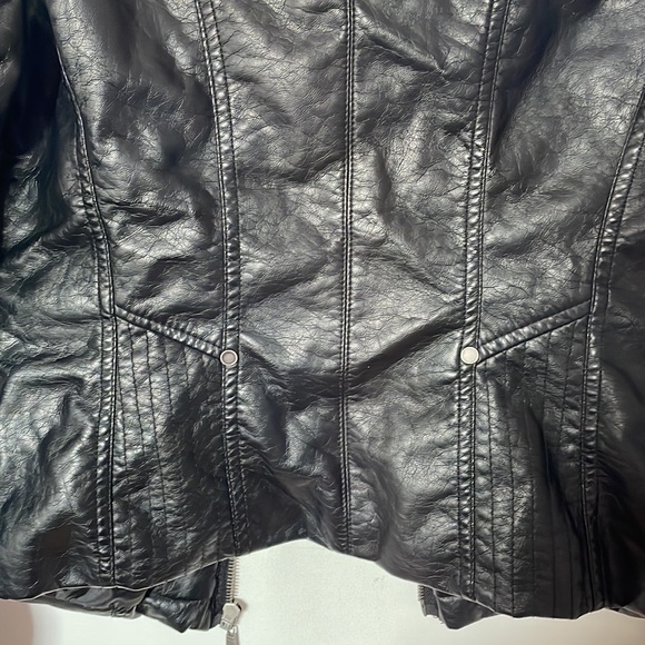J2 Juniors Motorcycle Jacket - Picture 11 of 13